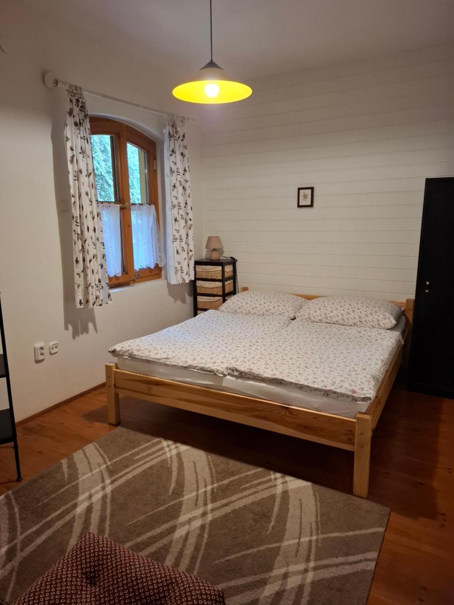 Agyagos Vendeghaz Apartment เอ็กเกอร์ ภายนอก รูปภาพ